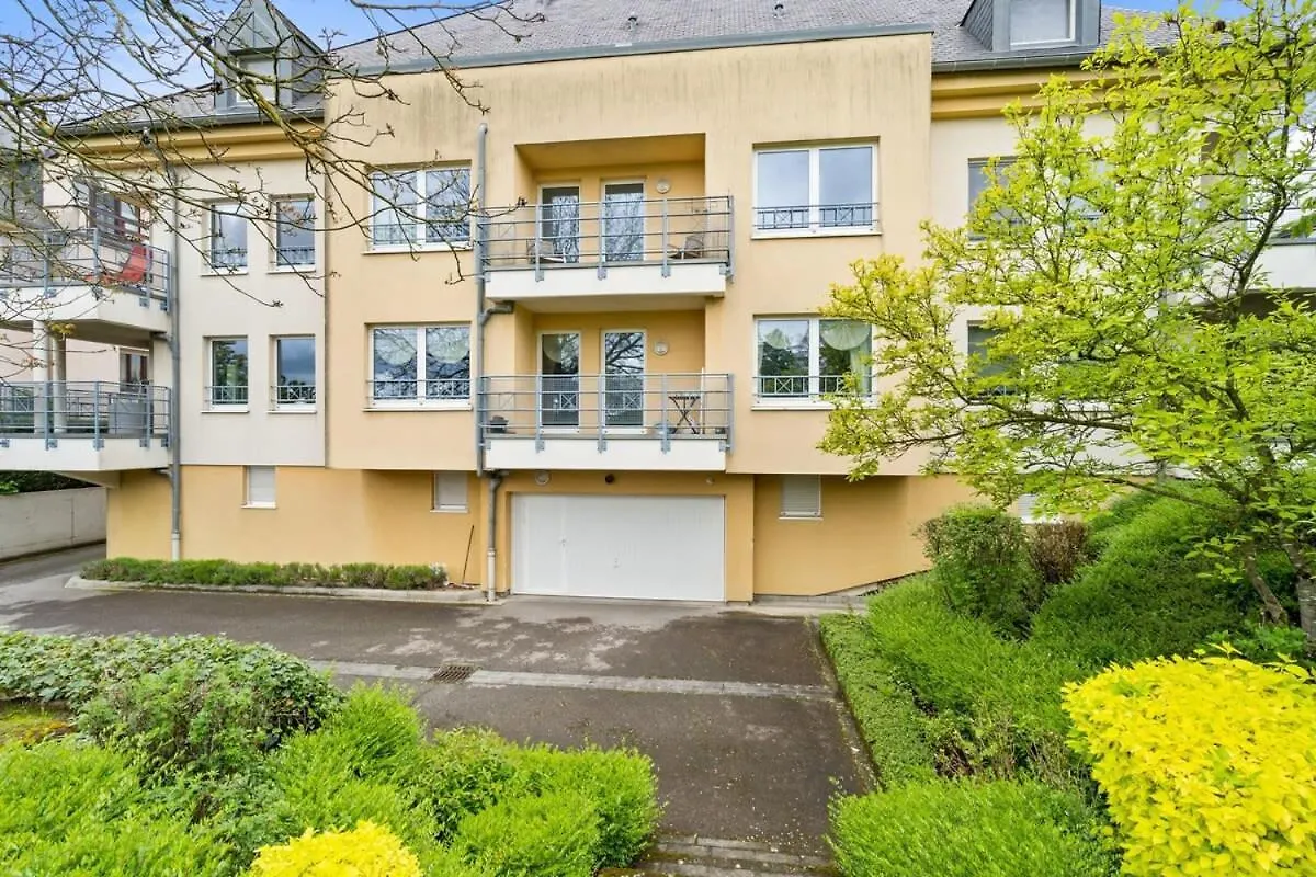 Tranquil Haven - Relax And Unwind In Hamm Appartement Luxemburg