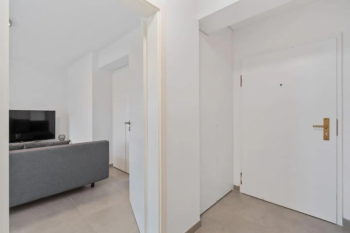 Tranquil Haven - Relax And Unwind In Hamm Appartement Luxemburg