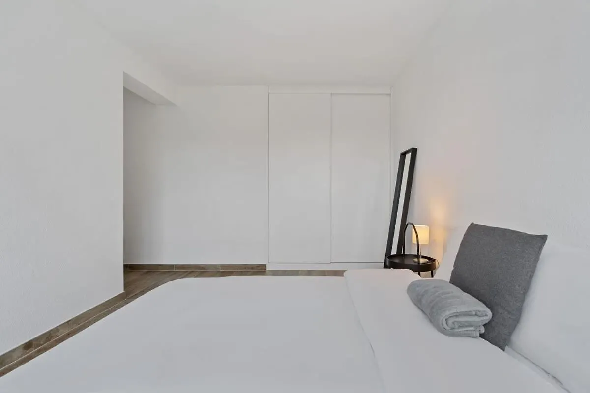 Tranquil Haven - Relax And Unwind In Hamm Appartement Luxemburg