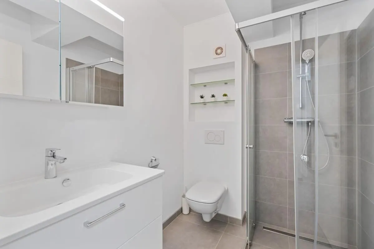 Tranquil Haven - Relax And Unwind In Hamm Appartement Luxemburg