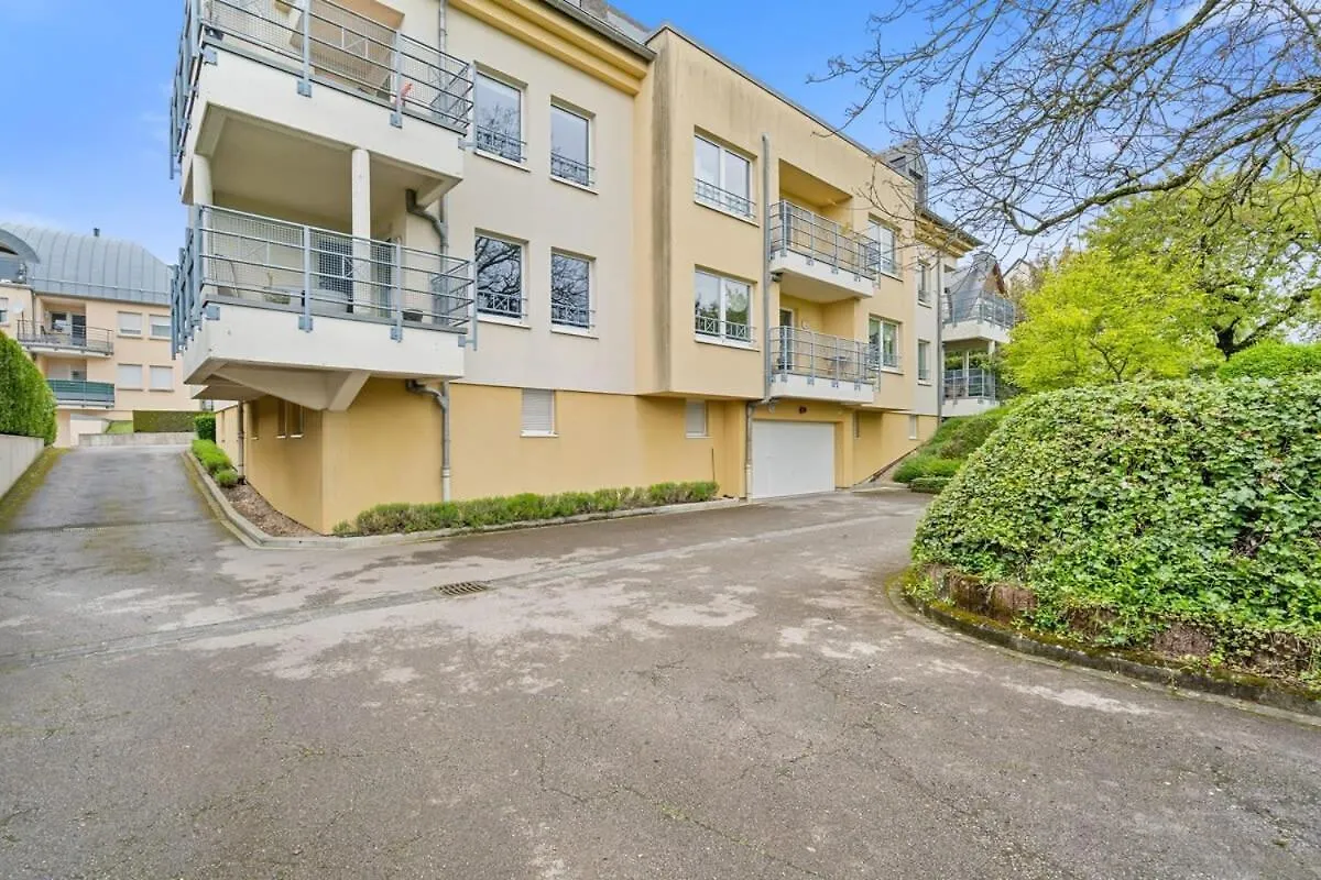 Tranquil Haven - Relax And Unwind In Hamm Appartement Luxemburg 0*,