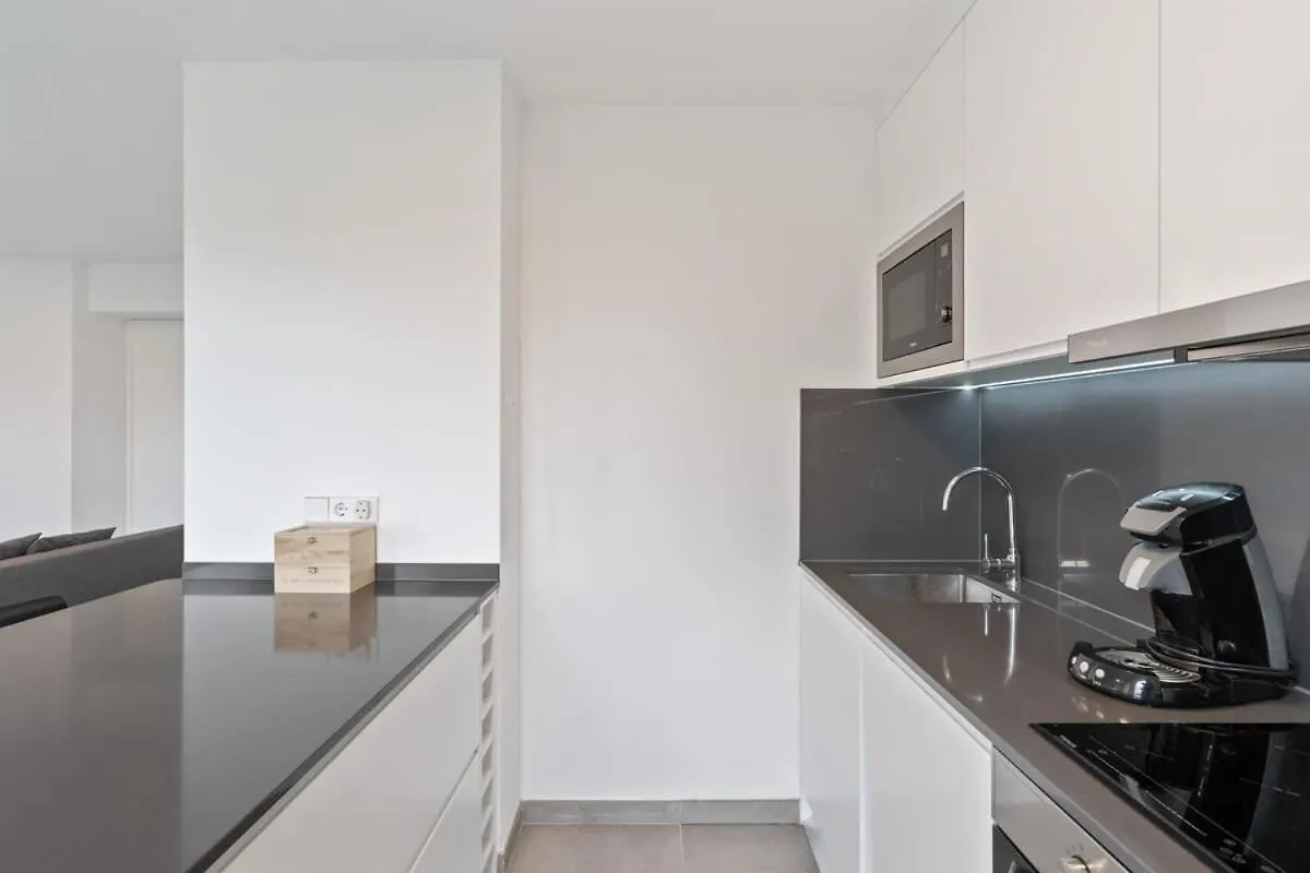 Tranquil Haven - Relax And Unwind In Hamm Appartement Luxemburg