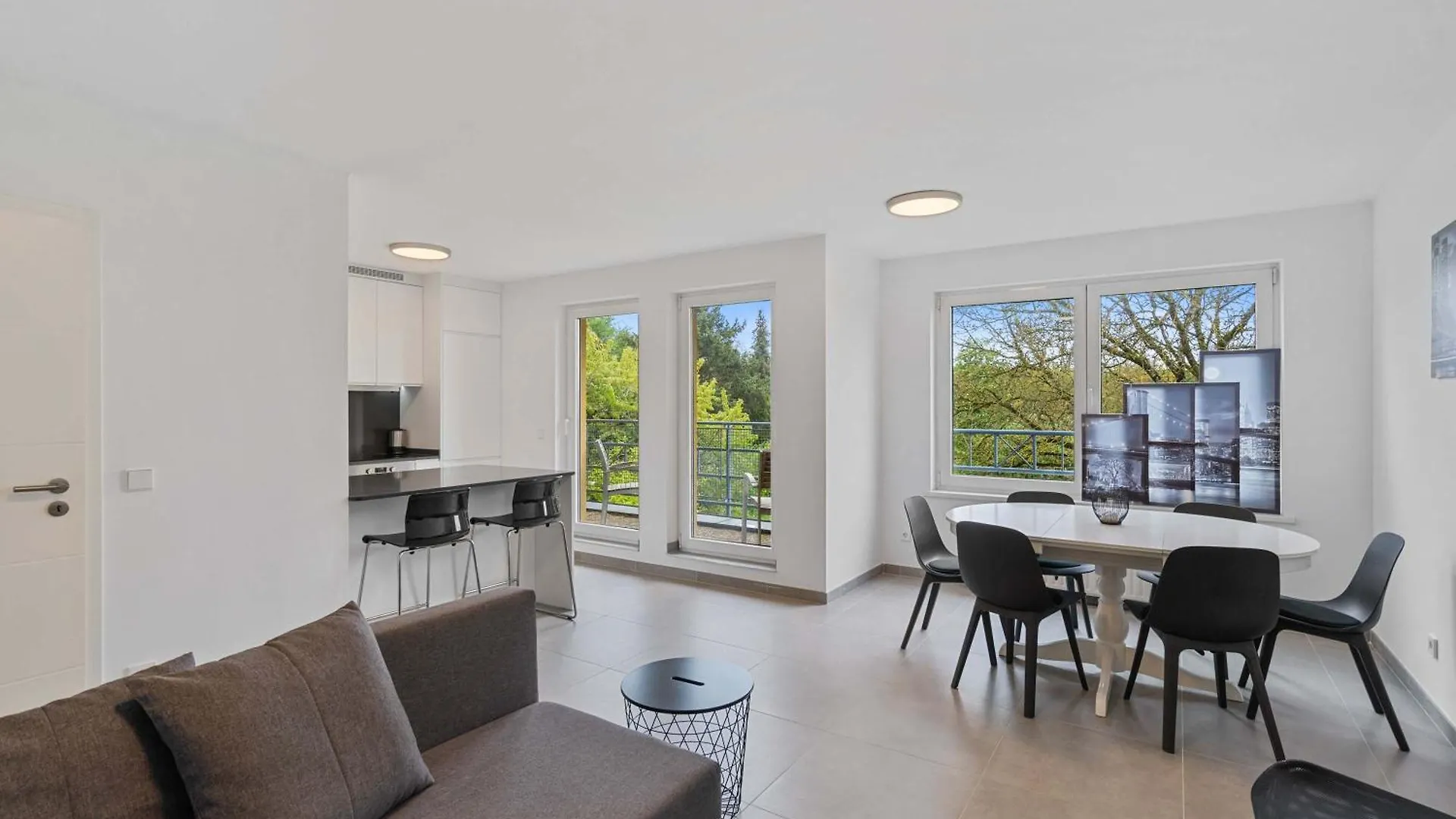 Tranquil Haven - Relax And Unwind In Hamm Appartement Luxemburg